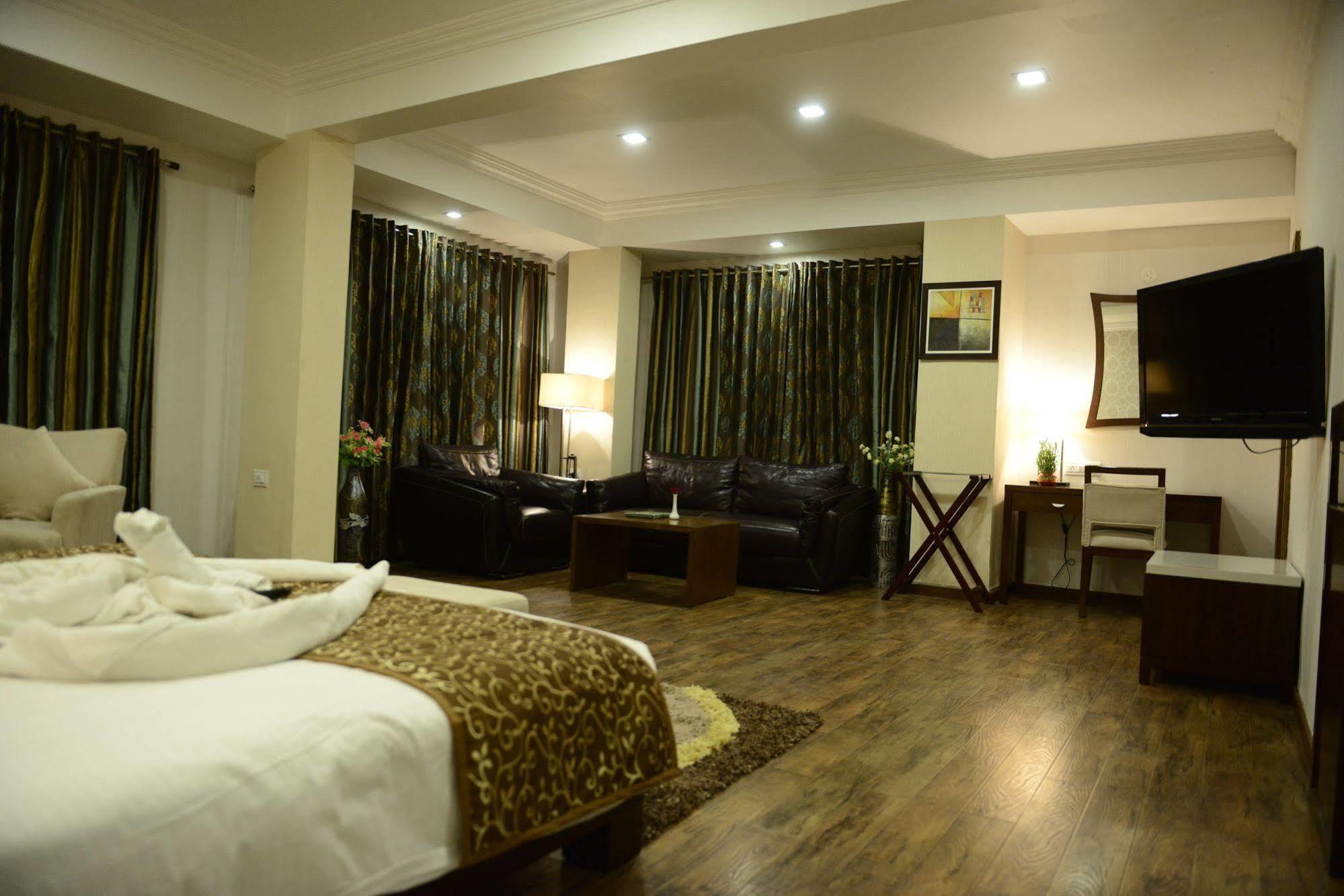 Turban Valley View Resort And Spa, Udaipur Exterior photo